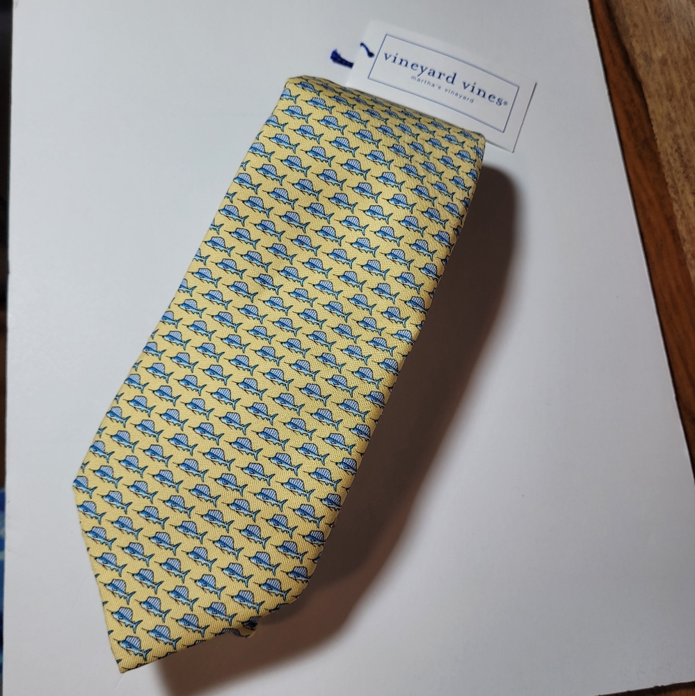 Vineyard Vine Men's Silk Tie Yellow with Swordfish NWT